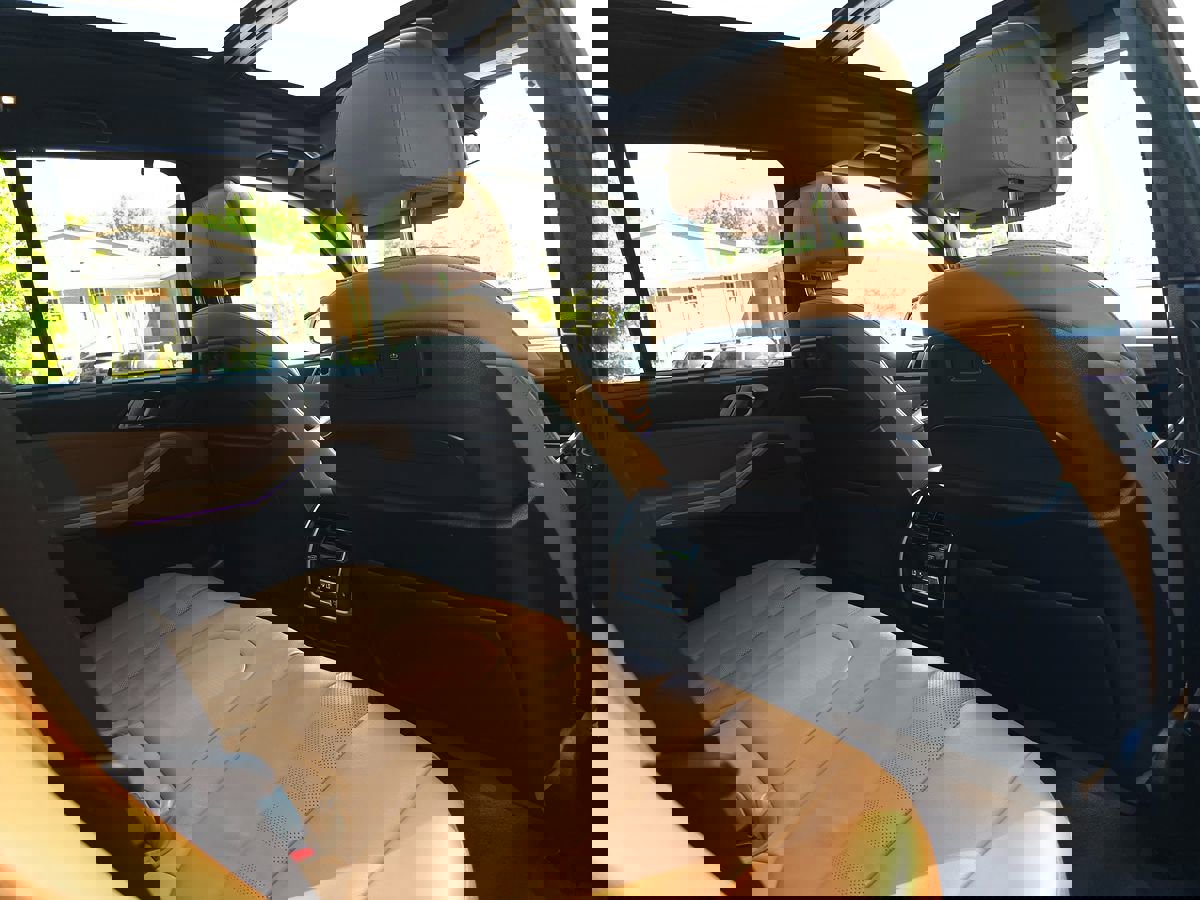 Used 2021 BMW X5 sDrive40i w/ M Sport Package image 21