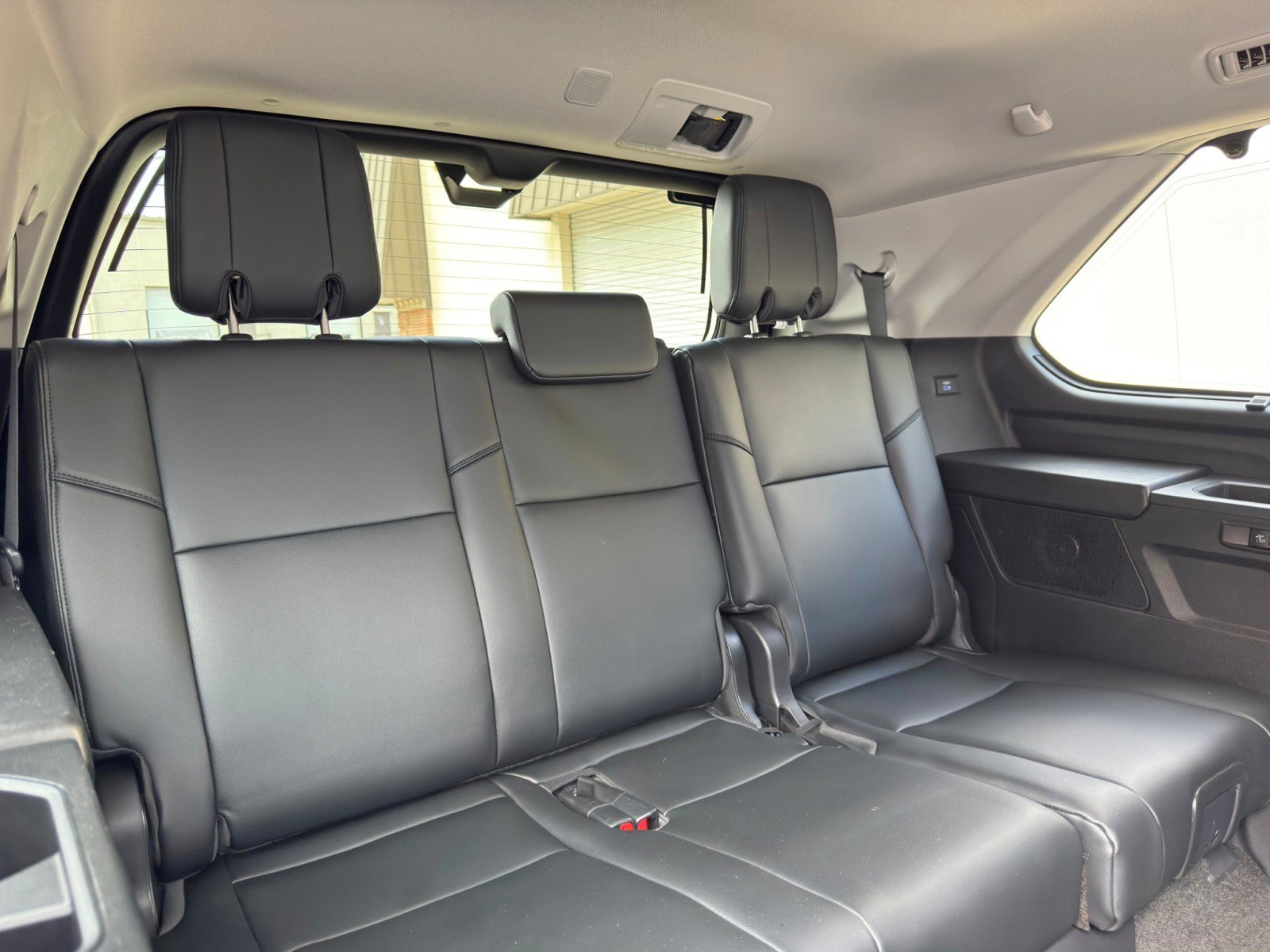 Used 2023 Toyota Sequoia Limited w/ TRD Off-Road Package AWD/4WD image 42