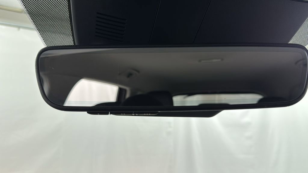 New 2025 Kia Sorento S image 31