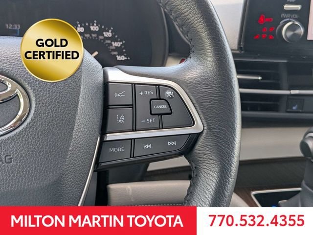 Certified 2024 Toyota Sienna XLE FWD image 27