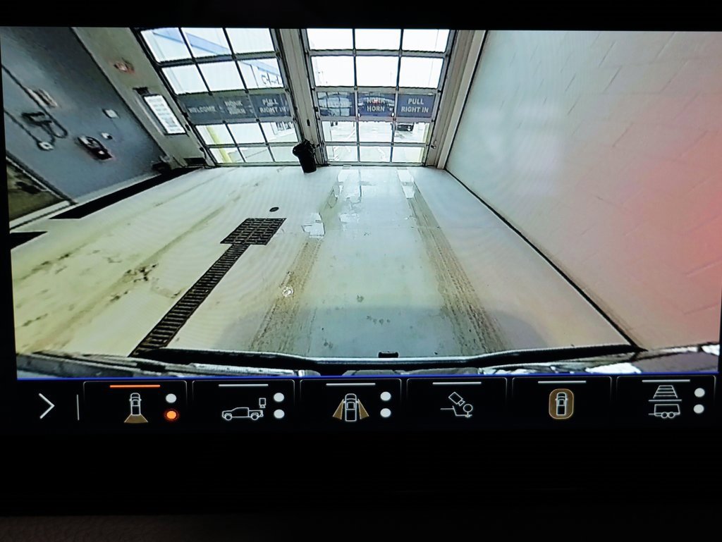 New 2026 GMC Sierra 3500 Denali w/ Denali Reserve Package image 24