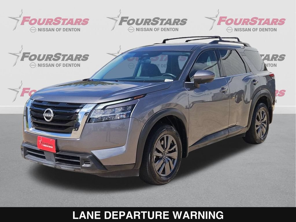 Used 2022 Nissan Pathfinder SV FWD image 9