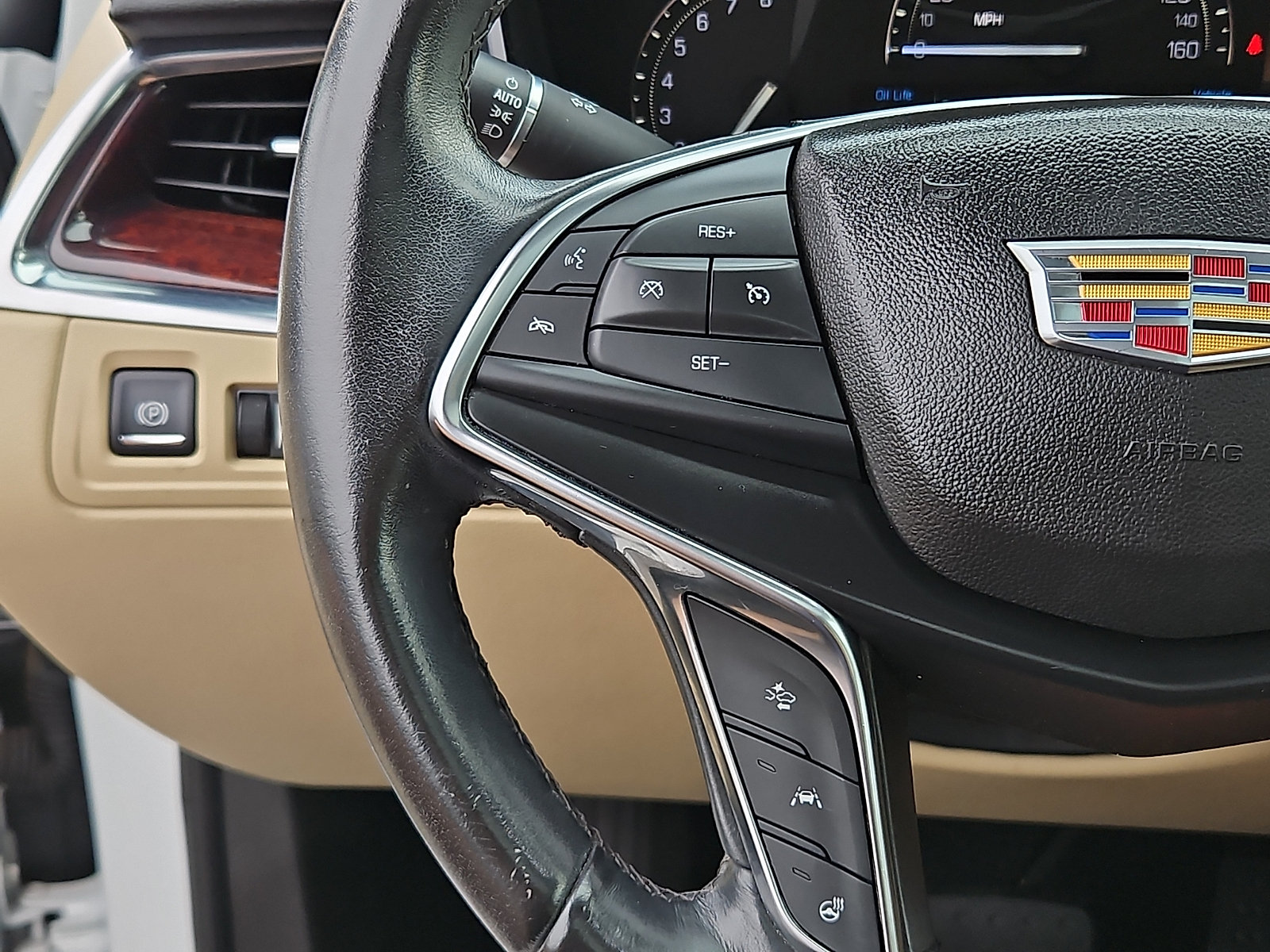 Used 2019 Cadillac XT5 Luxury AWD/4WD image 22