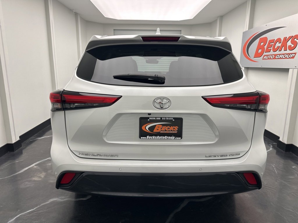 Used 2022 Toyota Highlander Limited image 27