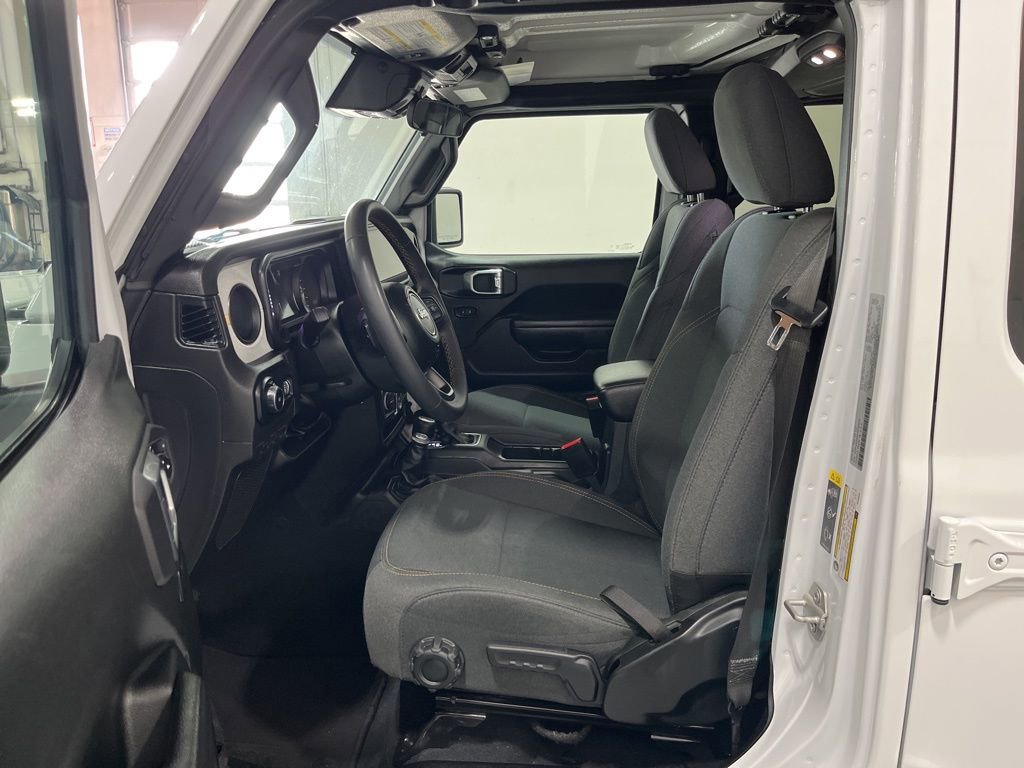 Used 2024 Jeep Wrangler Unlimited Sport AWD/4WD image 21