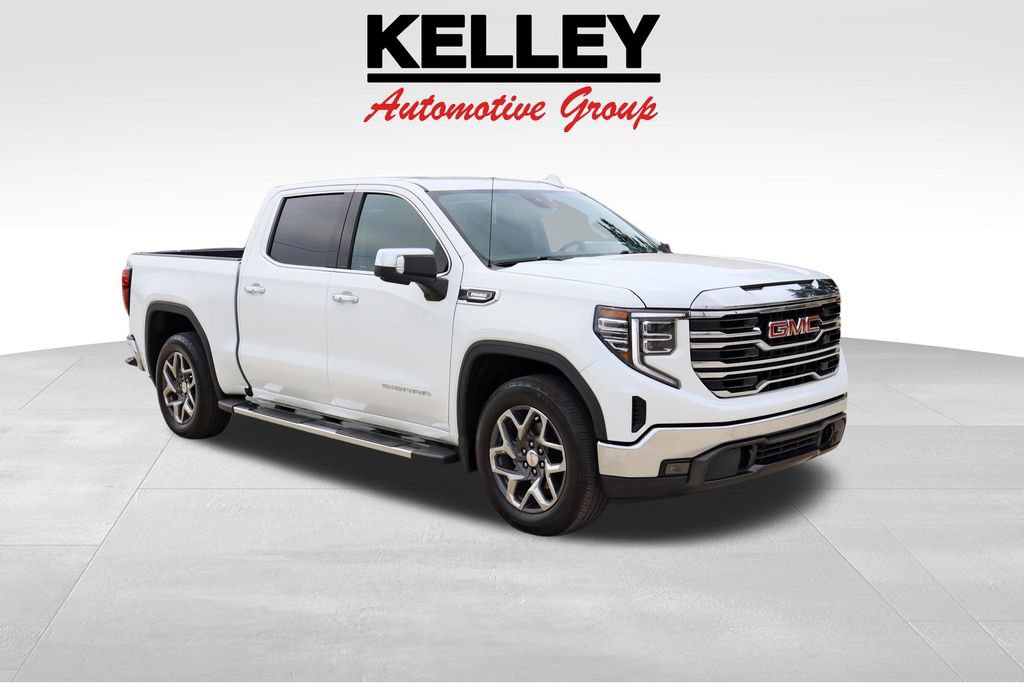 Used 2023 GMC Sierra 1500 SLT w/ SLT Convenience Package RWD image 1