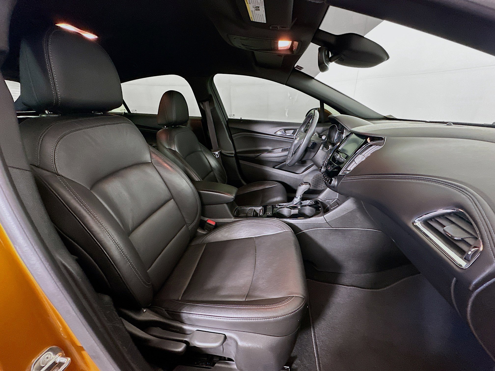 Used 2017 Chevrolet Cruze Premier w/ RS Package FWD image 31