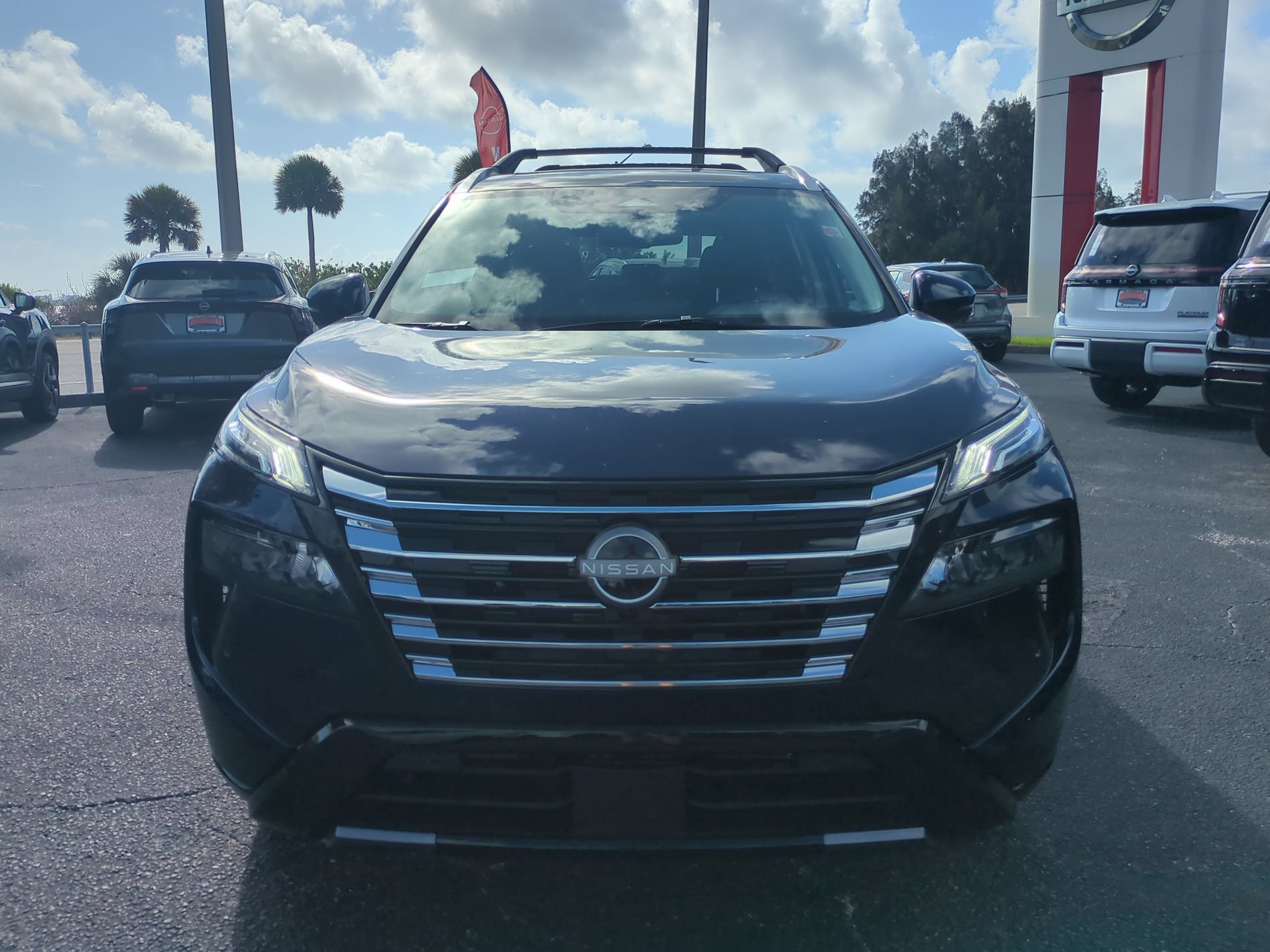 New 2026 Nissan Rogue Platinum AWD/4WD image 9