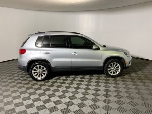 Used 2018 Volkswagen Tiguan Limited AWD/4WD image 5