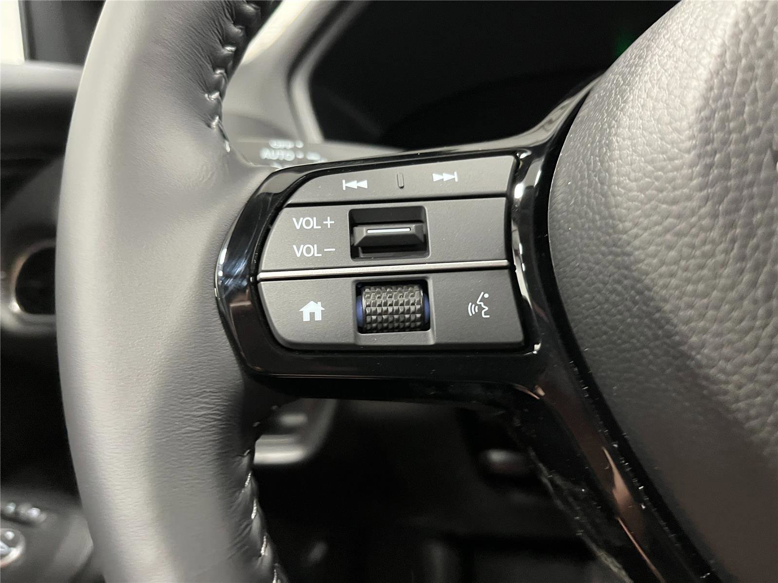 New 2026 Honda HR-V EX-L image 17