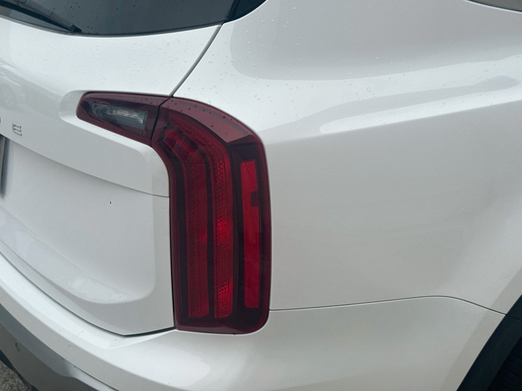 Used 2024 Kia Telluride LX FWD image 25