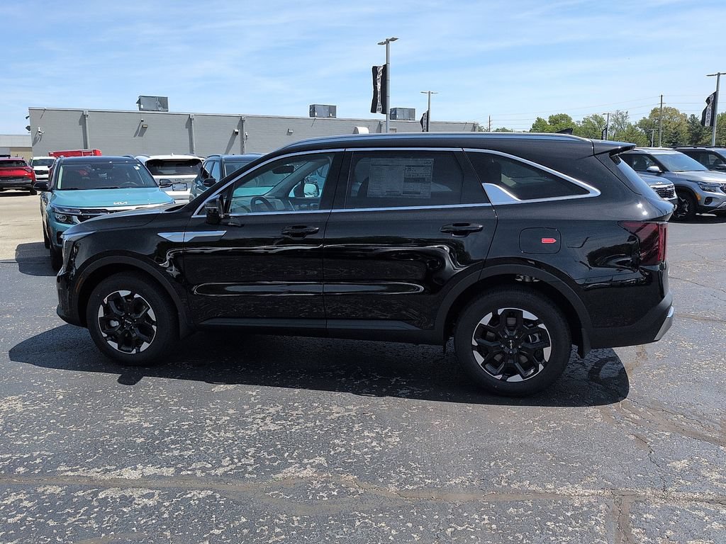 New 2026 Kia Sorento S AWD/4WD image 4