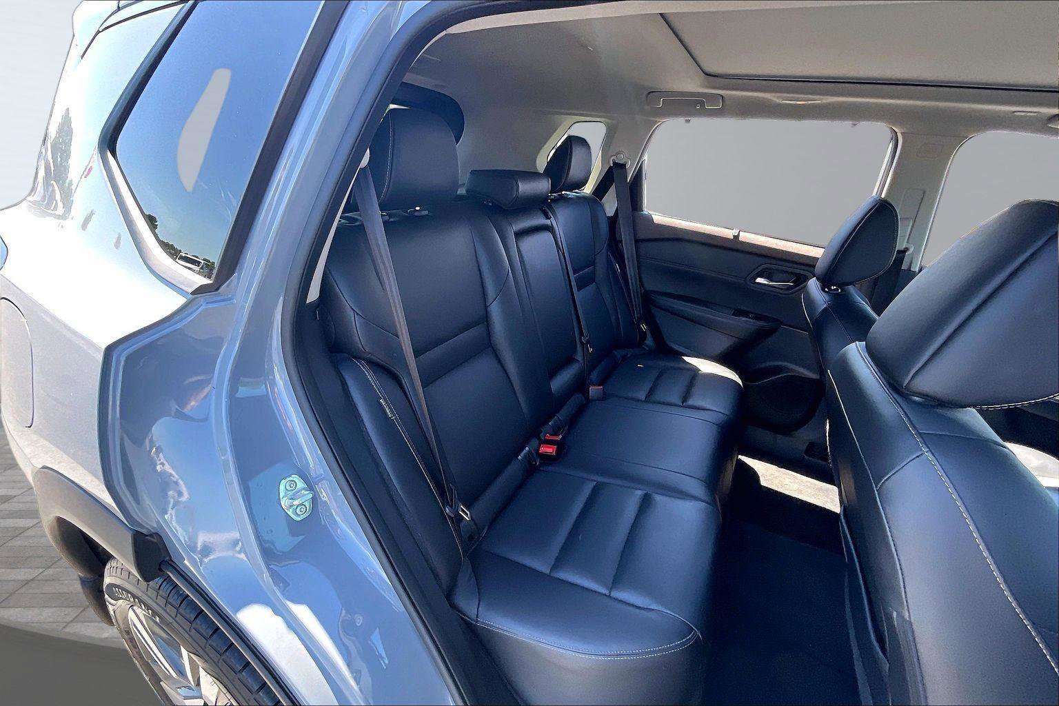 Certified 2023 Nissan Rogue SL w/ SL Premium Package FWD image 28