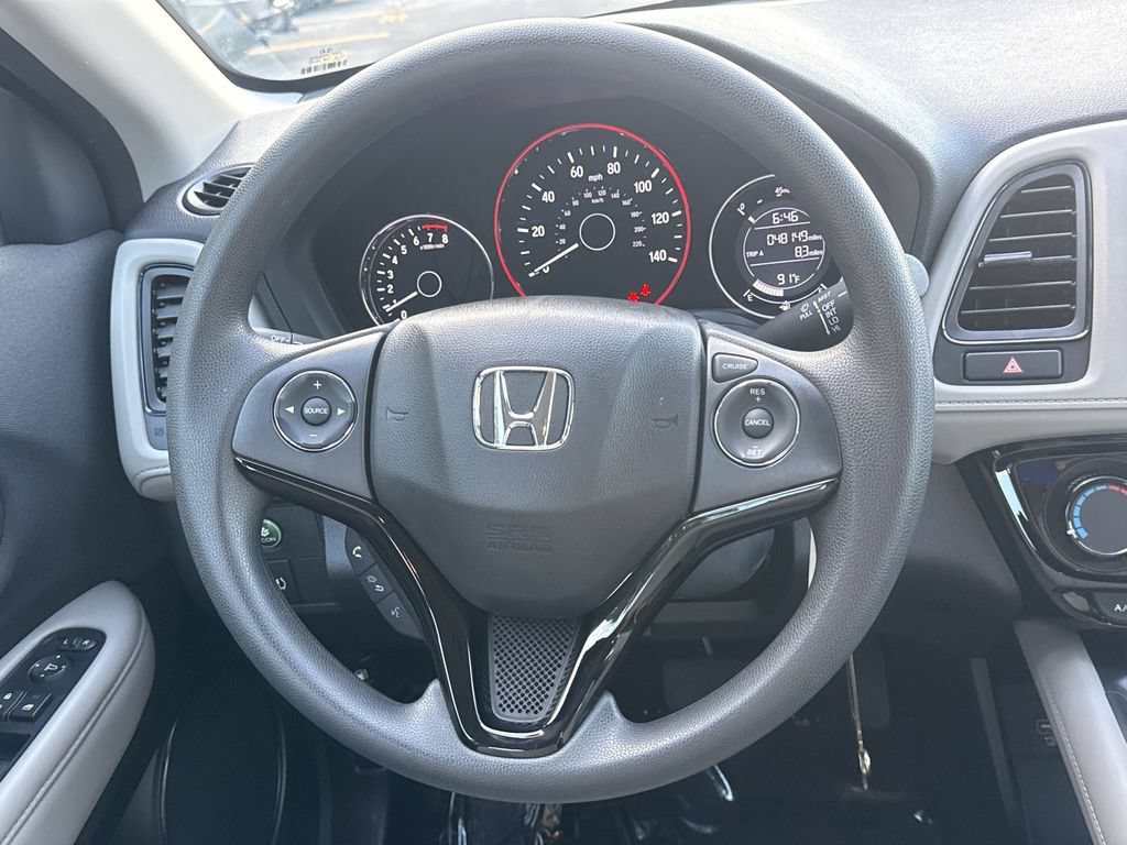 Used 2022 Honda HR-V LX image 11