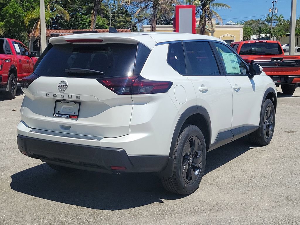 New 2026 Nissan Rogue SV FWD image 5
