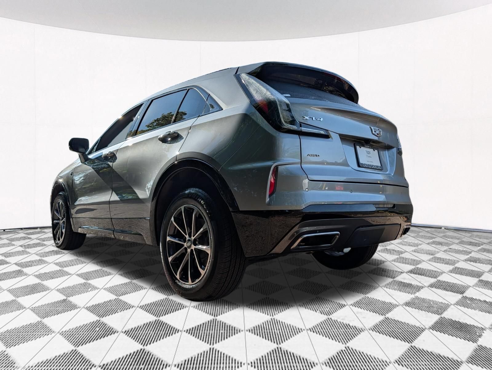 Certified 2024 Cadillac XT4 Sport AWD/4WD image 18
