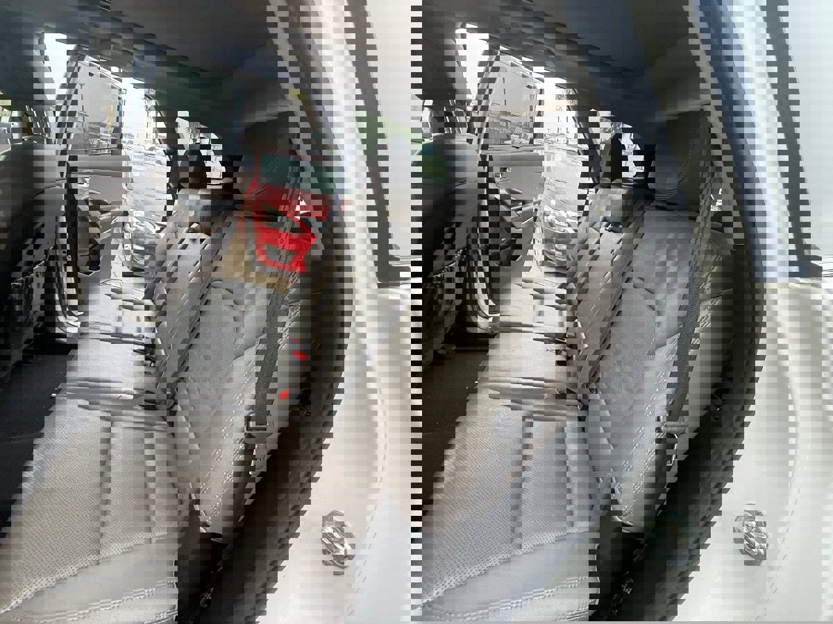 Used 2018 Hyundai Santa Fe SE w/ SE Ultimate Tech Package 03 image 21