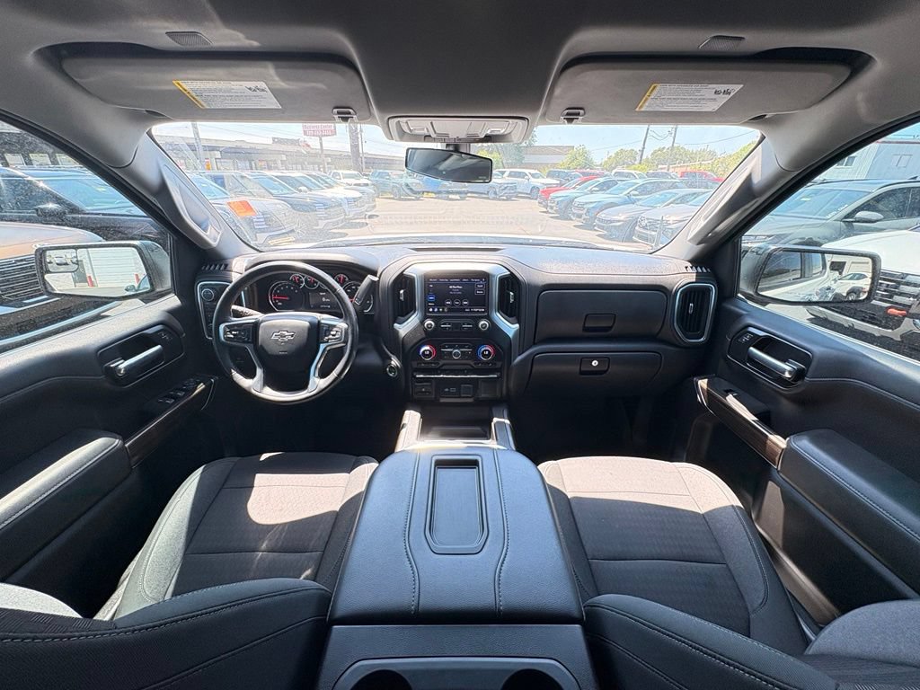 Used 2021 Chevrolet Silverado 1500 LT Trail Boss w/ Bed Protection Package AWD/4WD image 28