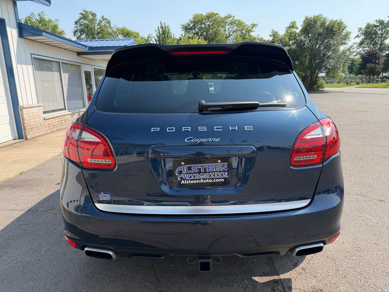 Used 2014 Porsche Cayenne AWD/4WD image 4
