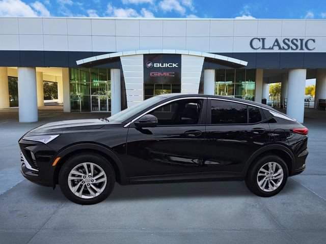Used 2026 Buick Envista Sport Touring FWD image 4