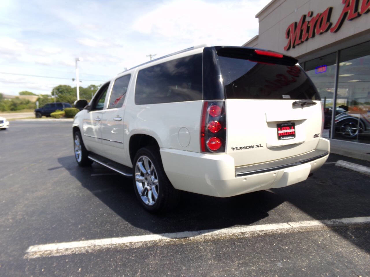 Used 2013 GMC Yukon XL Denali image 48