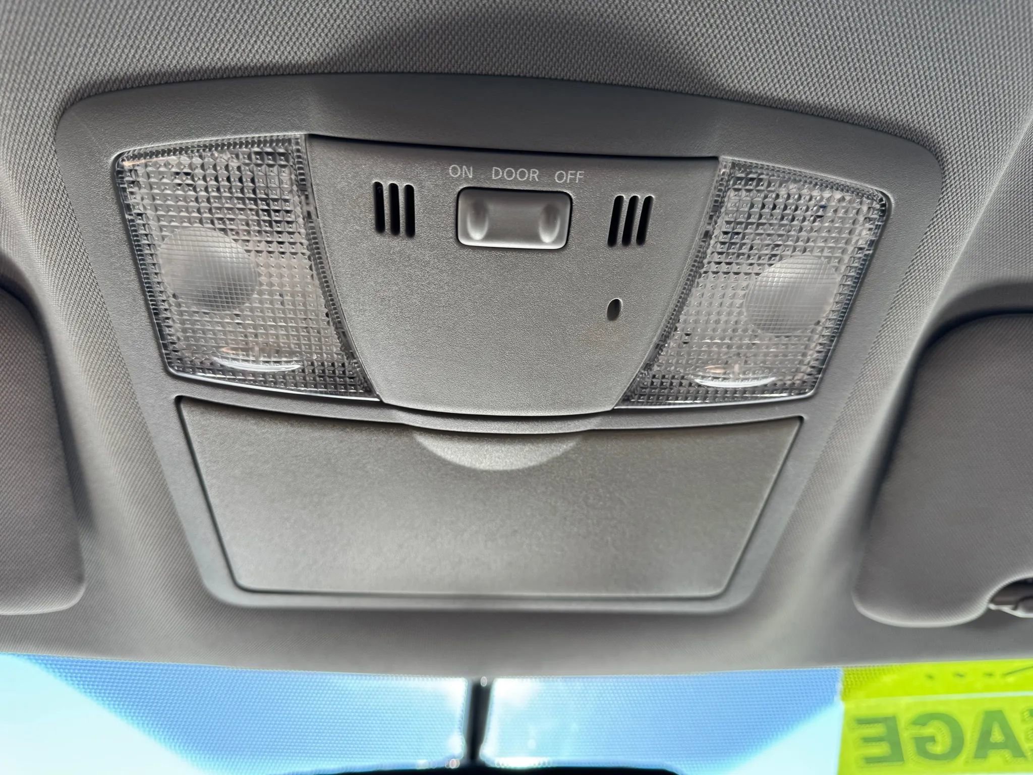 Used 2010 Nissan GT-R Premium image 28