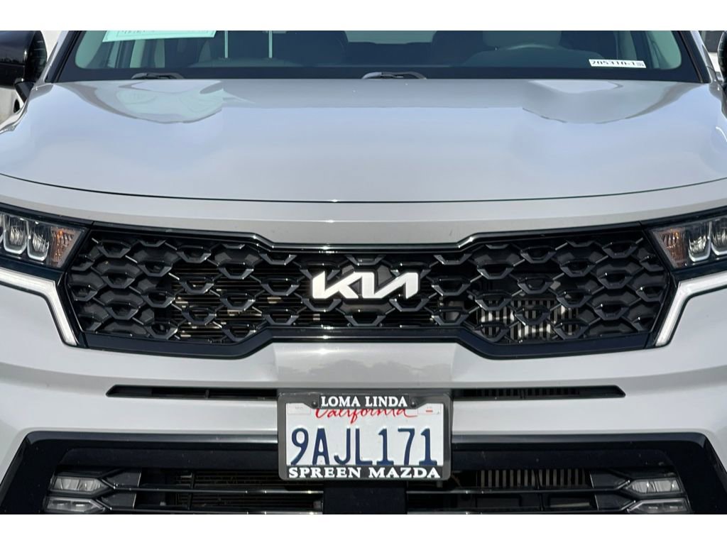 Used 2022 Kia Sorento EX w/ Panoramic Sunroof Package image 13