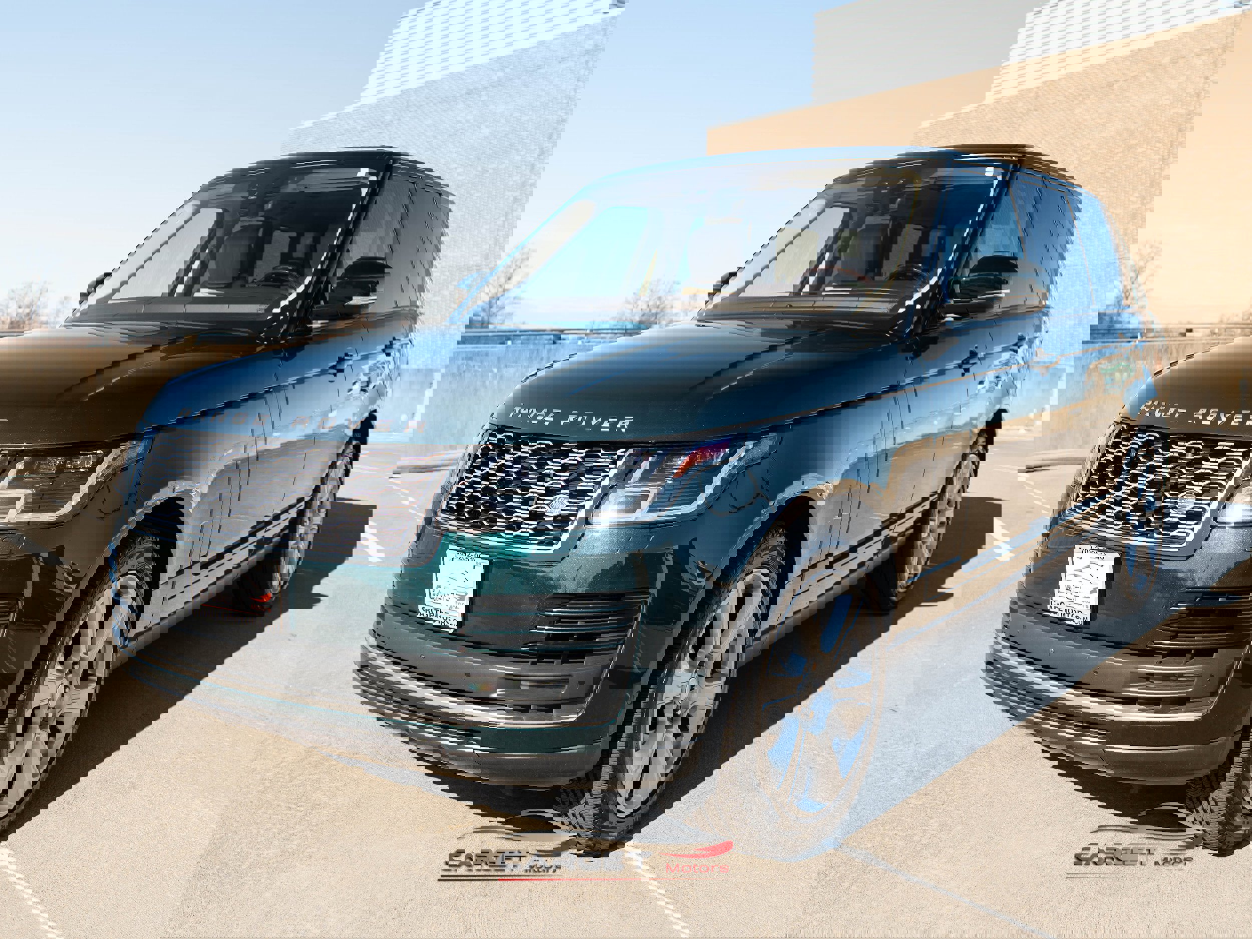 Used 2020 Land Rover Range Rover HSE image 3