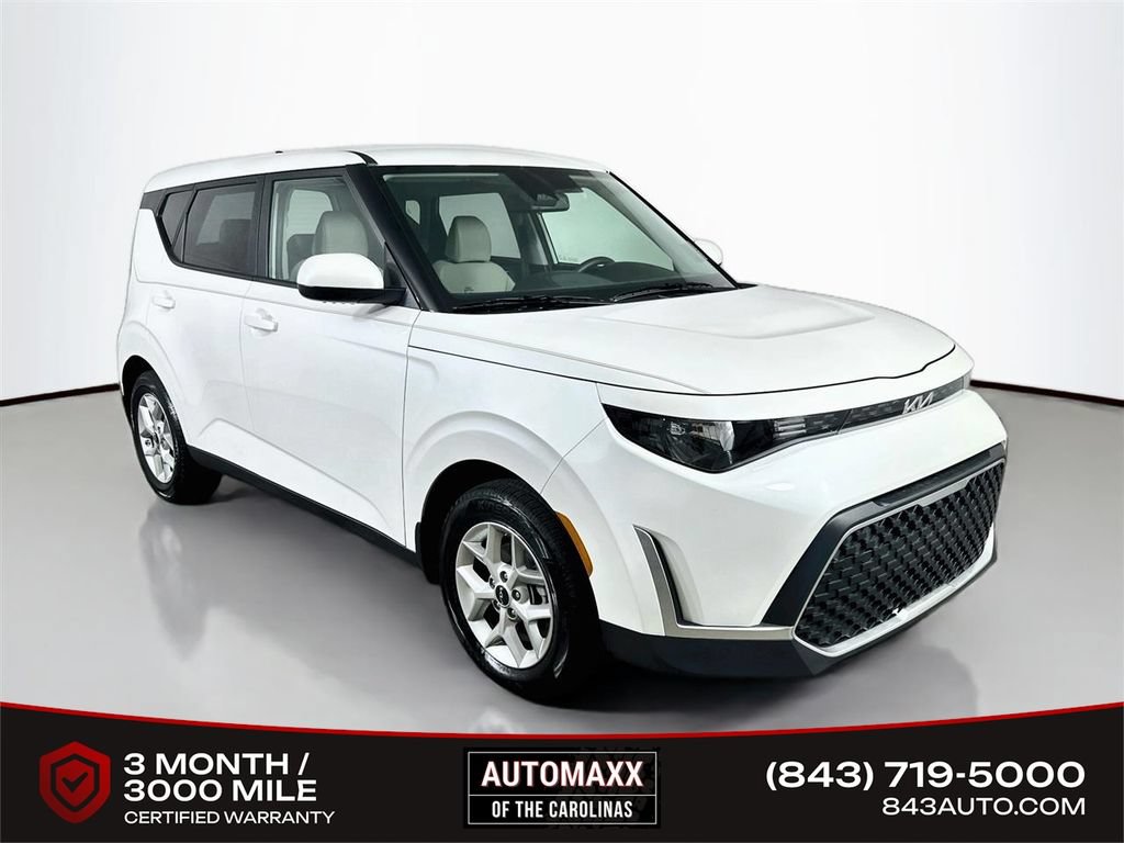 Used 2025 Kia Soul LX w/ LX Technology Package