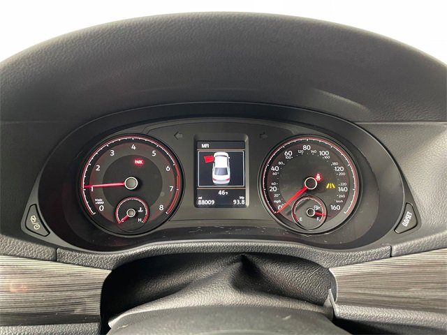 Used 2020 Volkswagen Passat 2.0T R-Line image 5