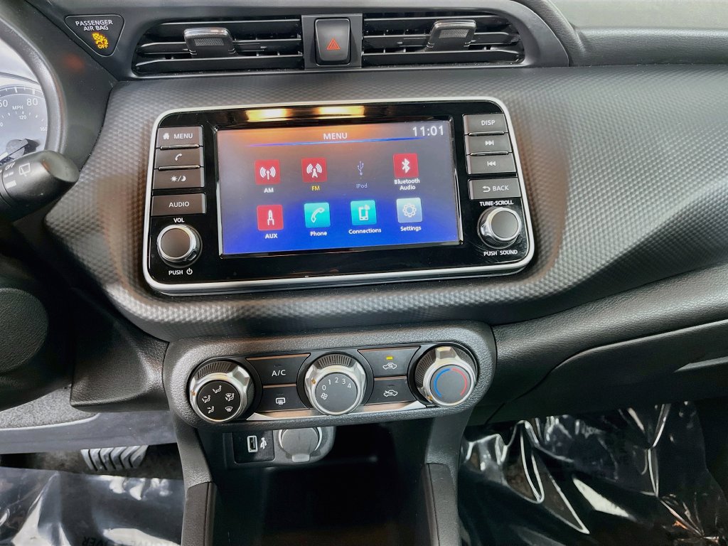 Used 2022 Nissan Kicks S FWD image 20