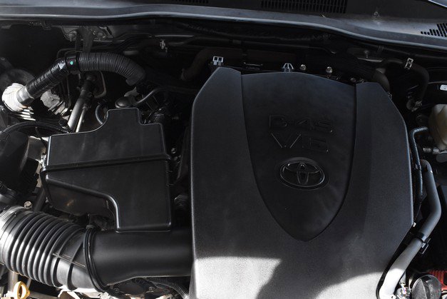 Used 2016 Toyota Tacoma TRD Sport w/ Towing Package AWD/4WD image 33