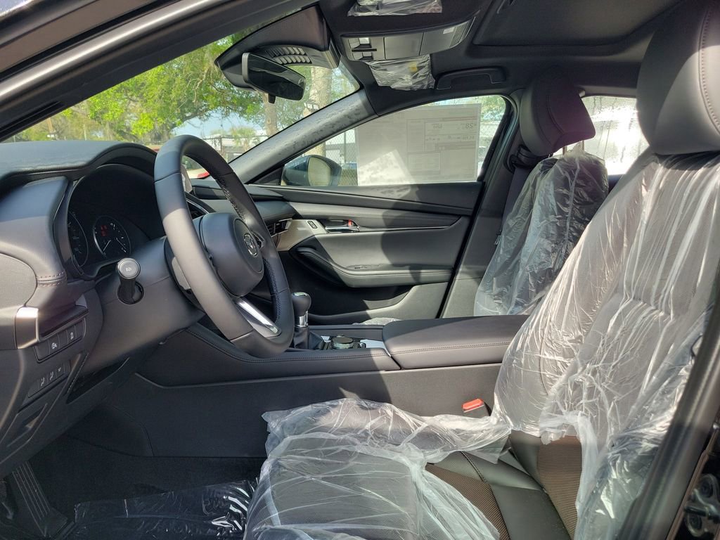 New 2026 MAZDA MAZDA3 2.5 S Hatchback w/ Premium Pkg image 2