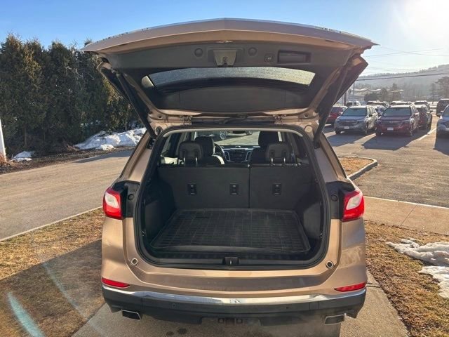 Used 2018 Chevrolet Equinox Premier image 14