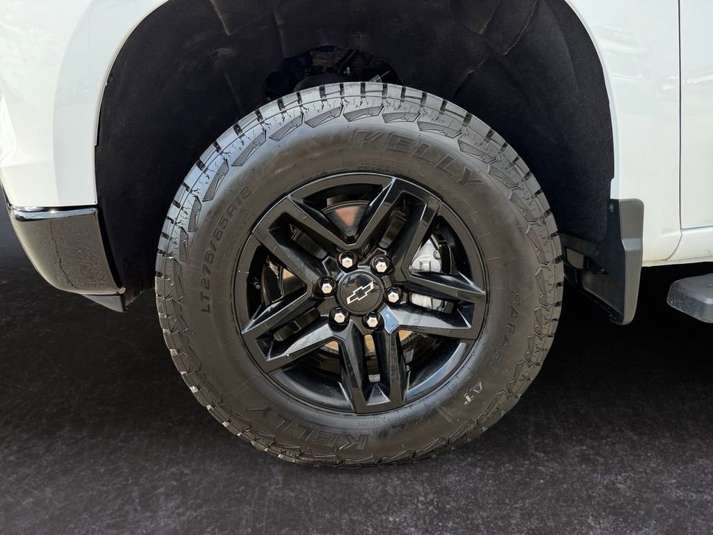 Used 2024 Chevrolet Silverado 1500 LT Trail Boss w/ Protection Package image 9