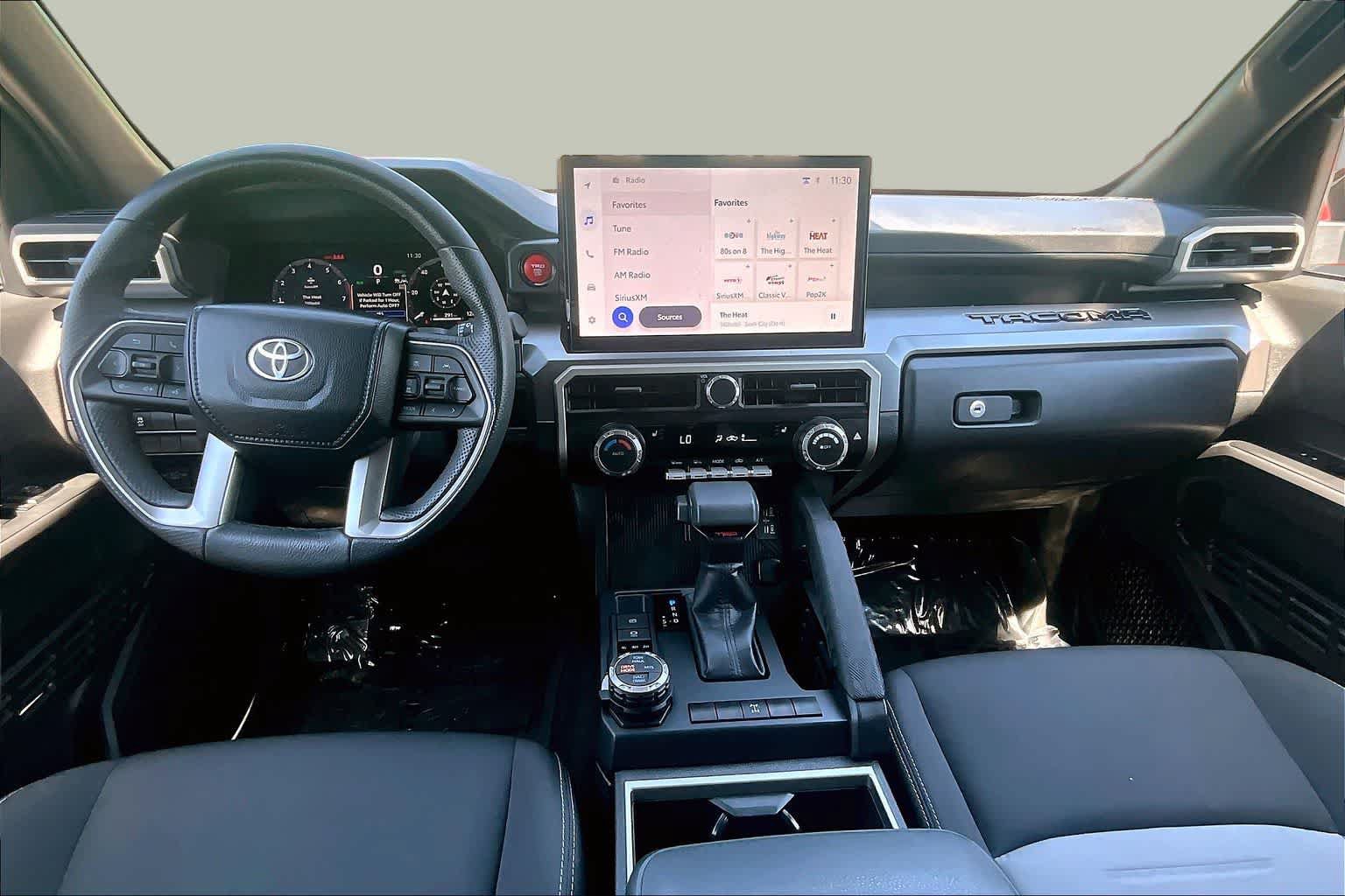 Used 2024 Toyota Tacoma TRD Off-Road AWD/4WD image 15
