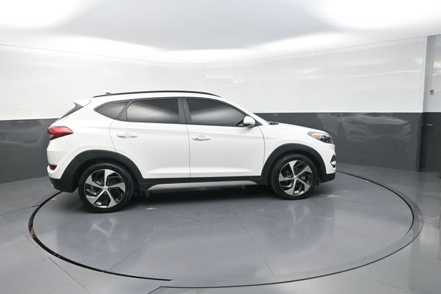 Used 2018 Hyundai Tucson Value FWD image 20