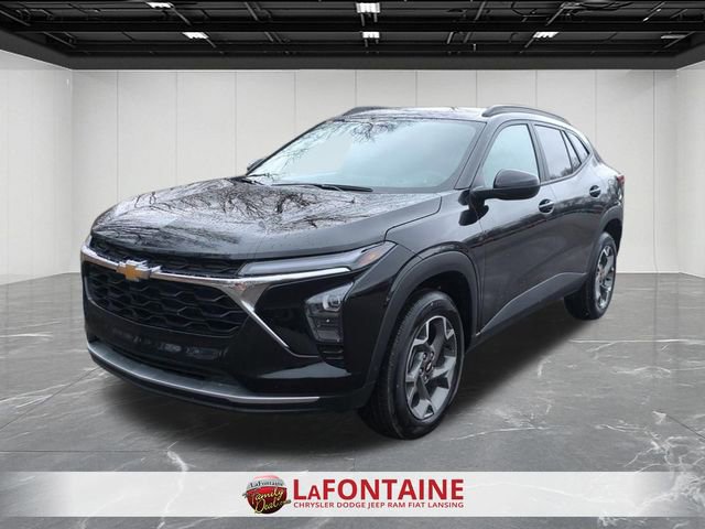 Used 2025 Chevrolet Trax LT image 4