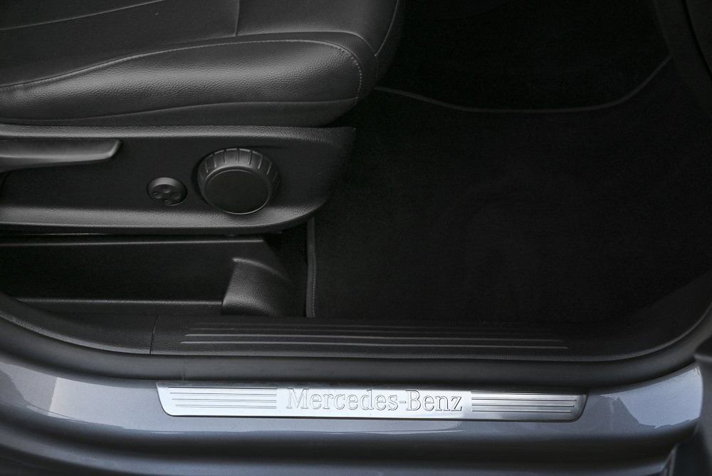 Used 2022 Mercedes-Benz GLB 250 image 43