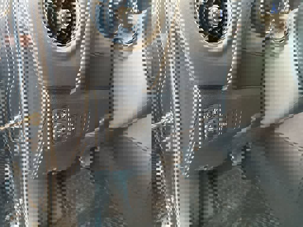 Used 2017 Toyota Corolla iM image 37