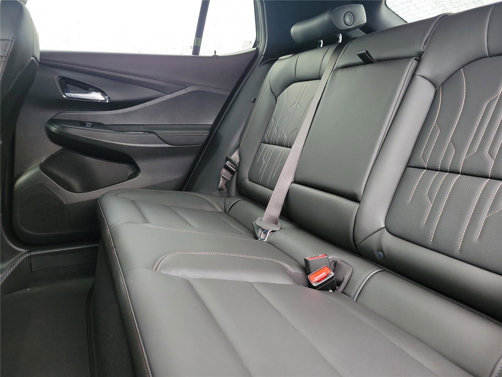 New 2026 Buick Envista Avenir image 13