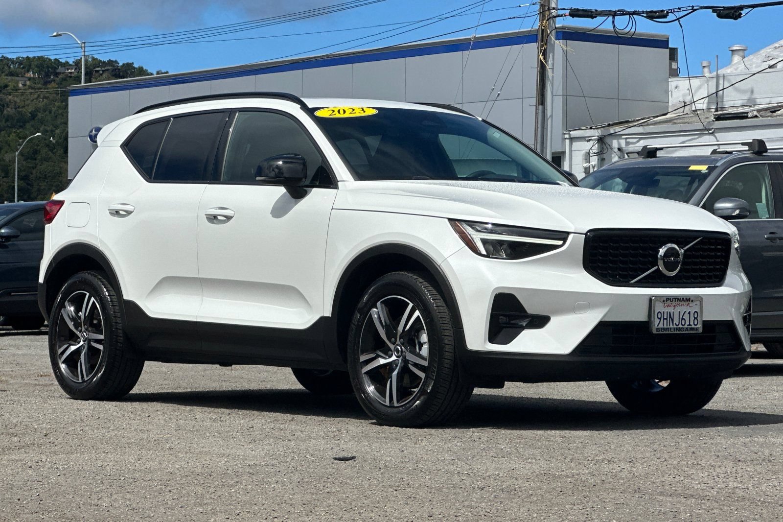 Certified 2023 Volvo XC40 B4 Plus FWD image 10