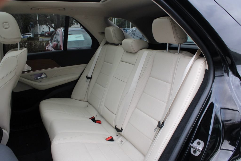 Used 2022 Mercedes-Benz GLE 350 4MATIC image 32
