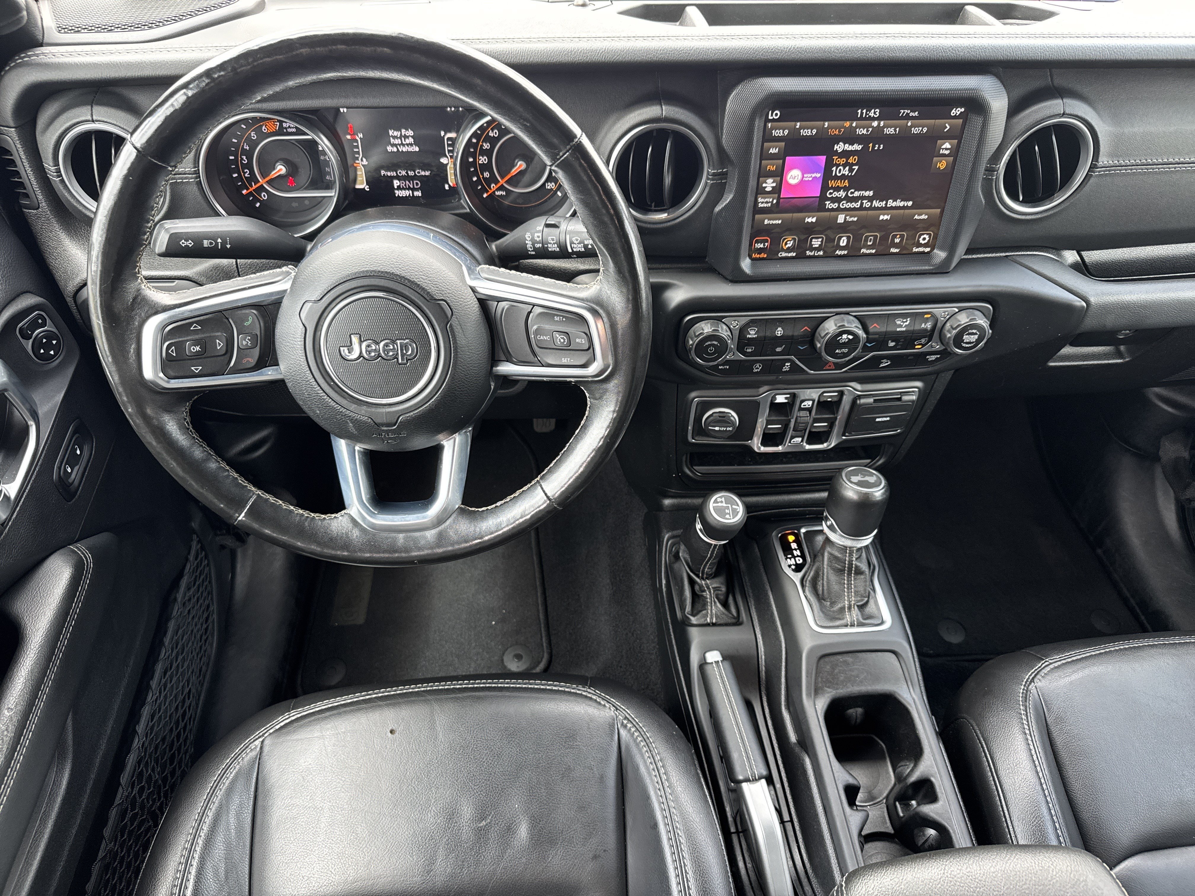 Used 2020 Jeep Wrangler Unlimited Sahara AWD/4WD image 18