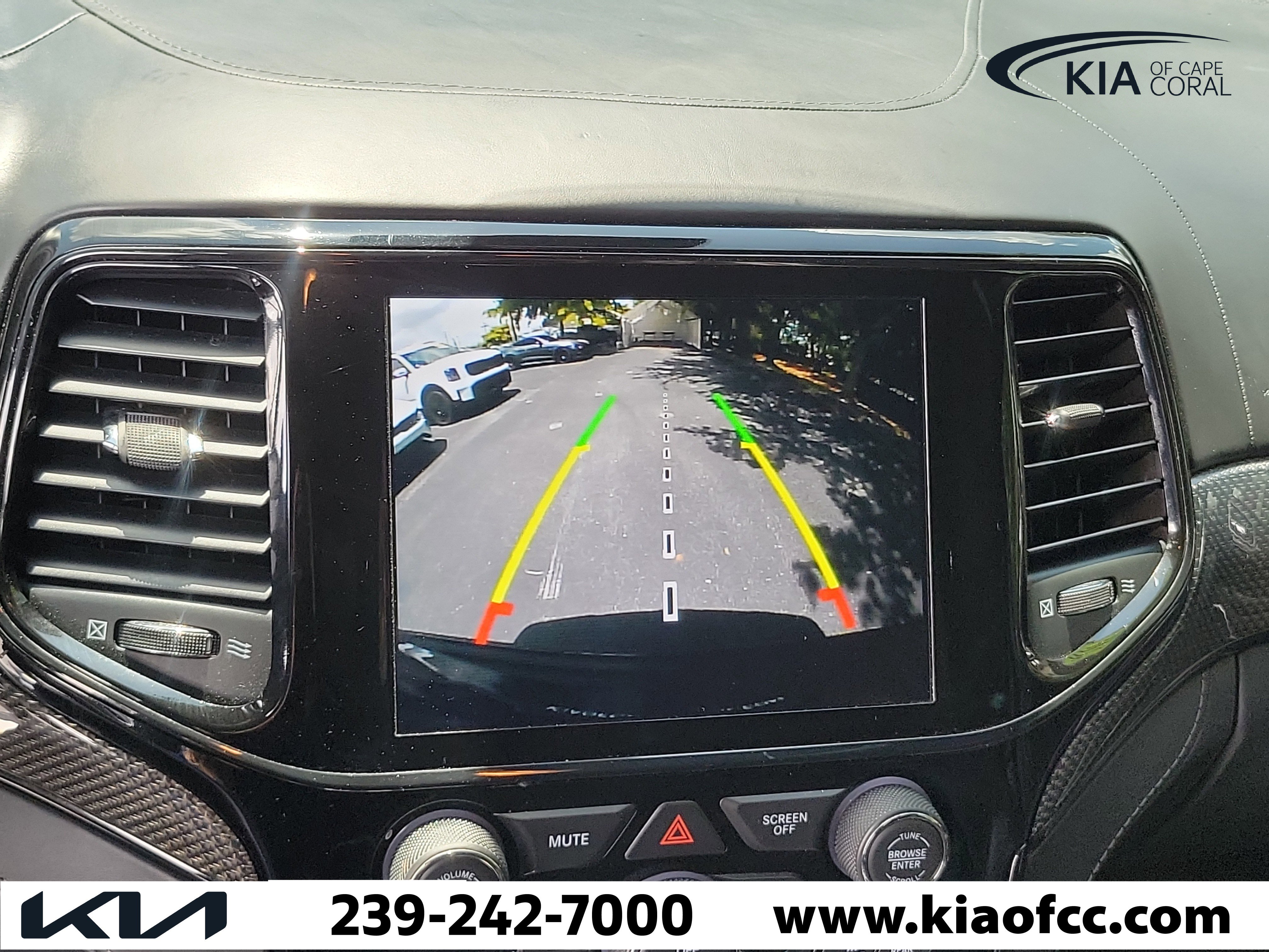 Used 2020 Jeep Grand Cherokee Trackhawk AWD/4WD image 25