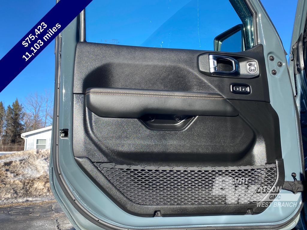 Used 2025 Jeep Wrangler Unlimited Rubicon 392 AWD/4WD image 11