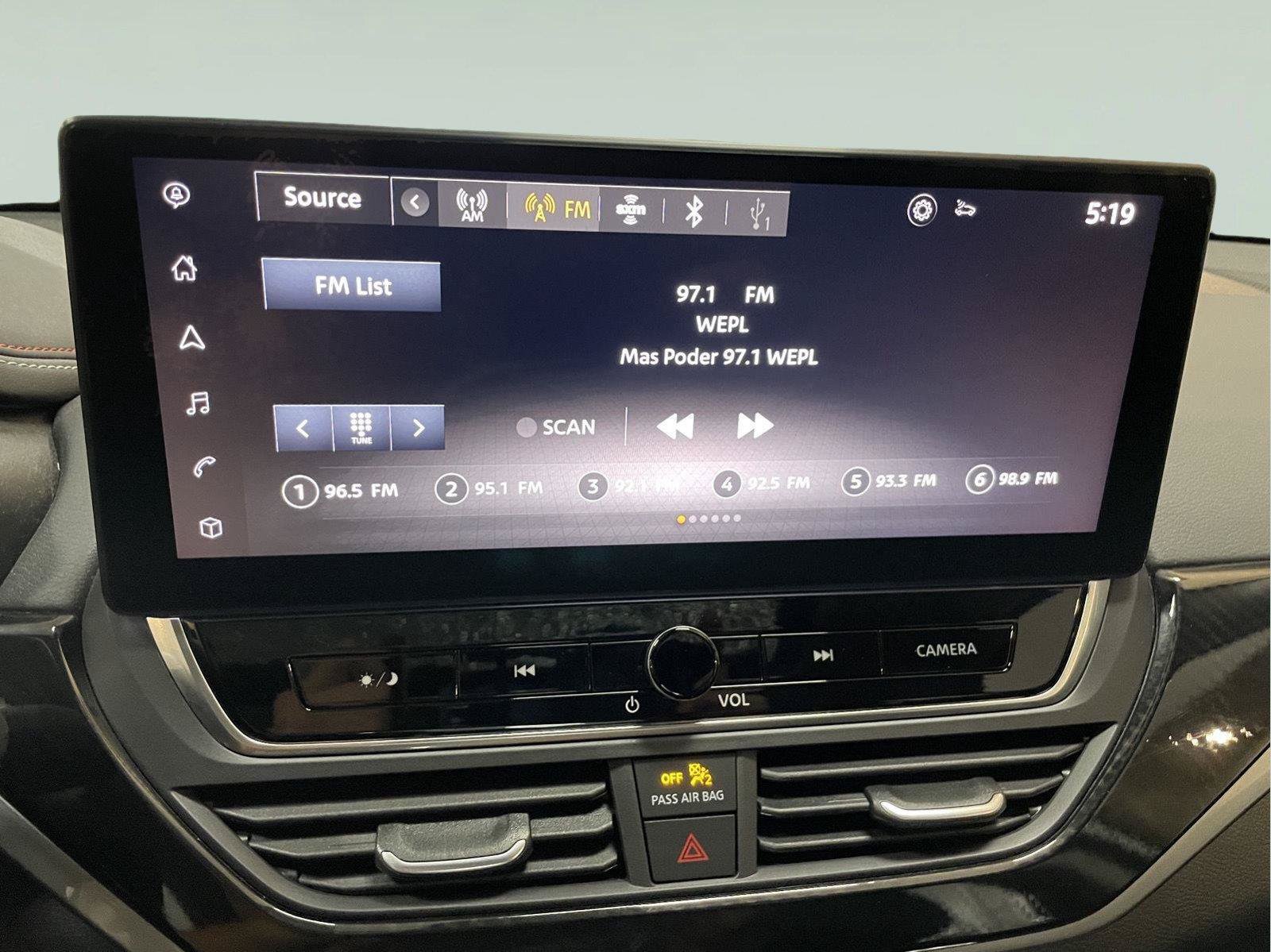 Used 2024 Nissan Altima 2.5 SR w/ SR Premium Package AWD/4WD image 25