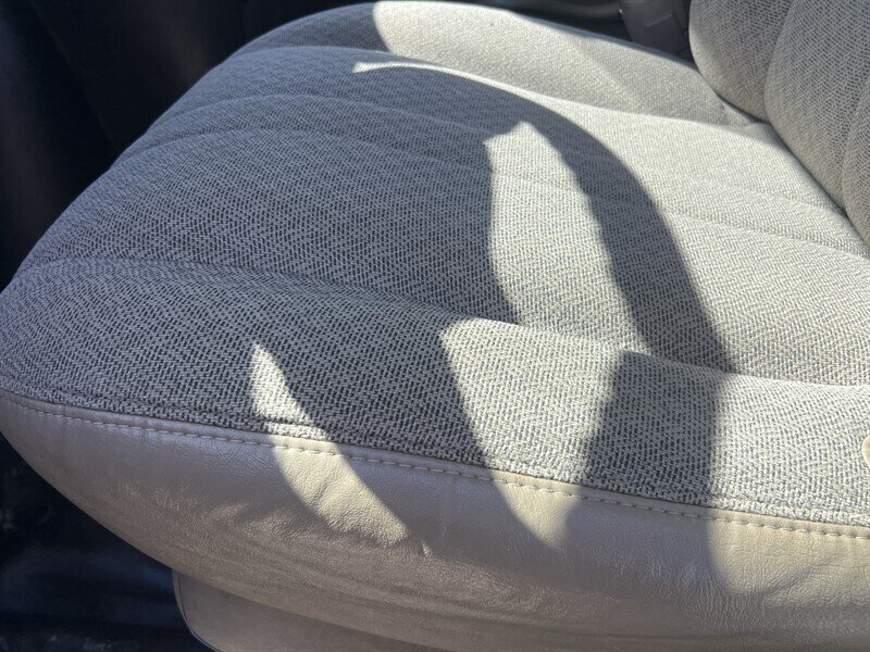 Used 2014 Chevrolet Express 2500 RWD image 11