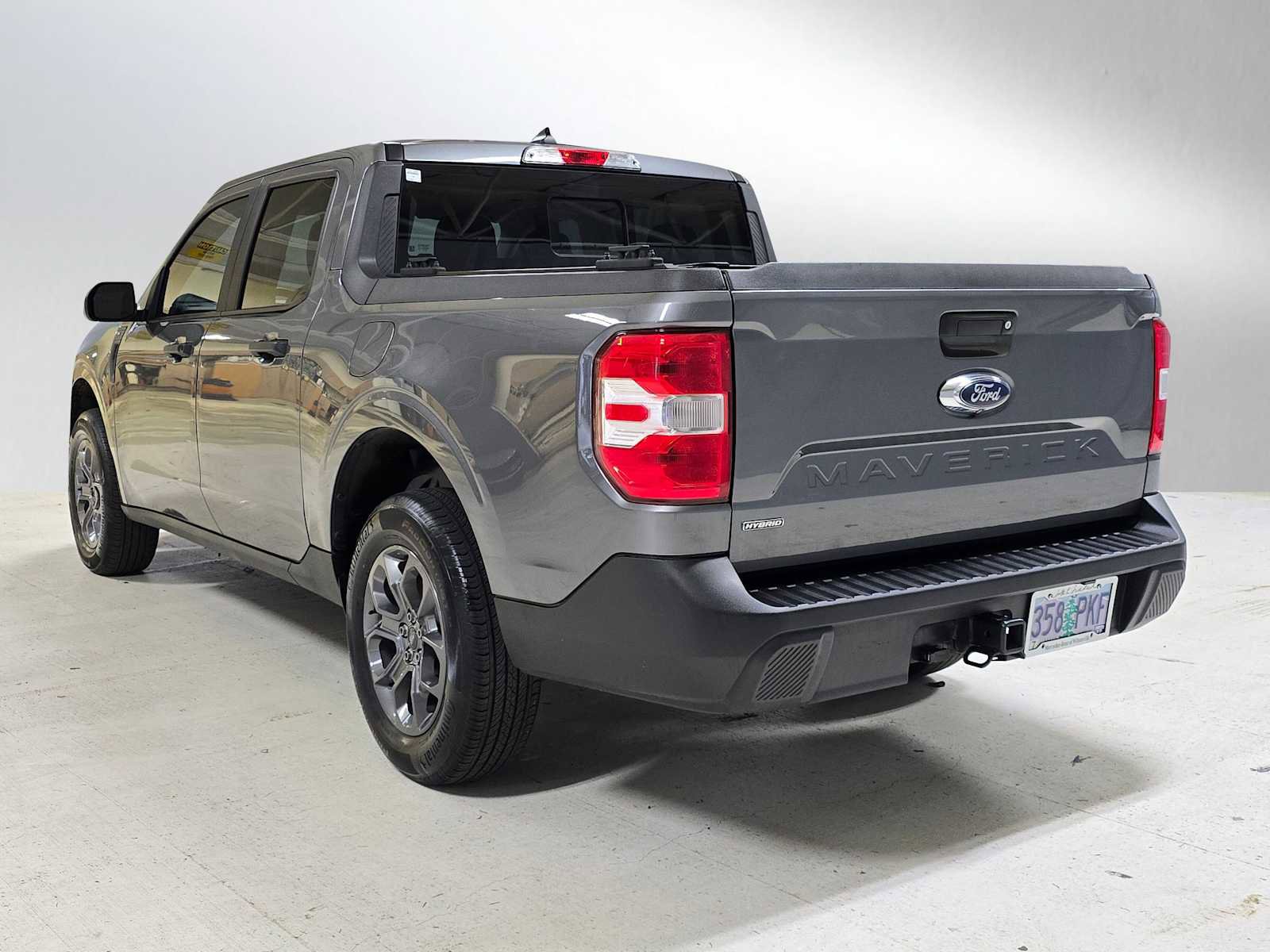 Used 2023 Ford Maverick XL image 5