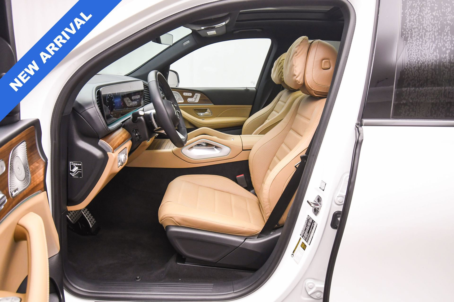 Used 2025 Mercedes-Benz GLS 450 4MATIC image 20